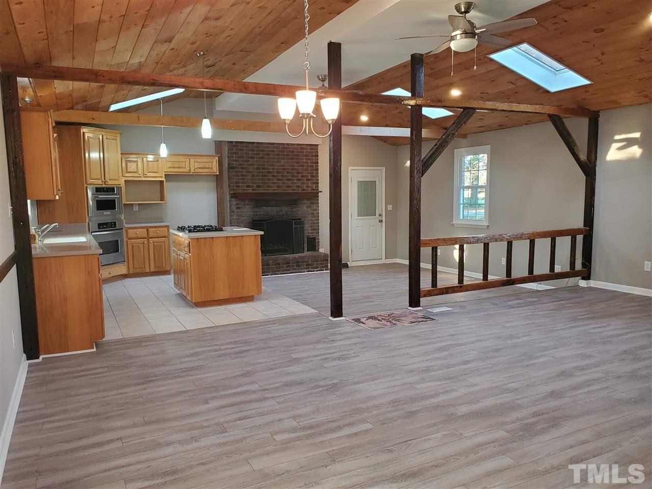 8656 Brogden Road Smithfield, NC 27577 - Photo 6 of 23 Gallery Image 6