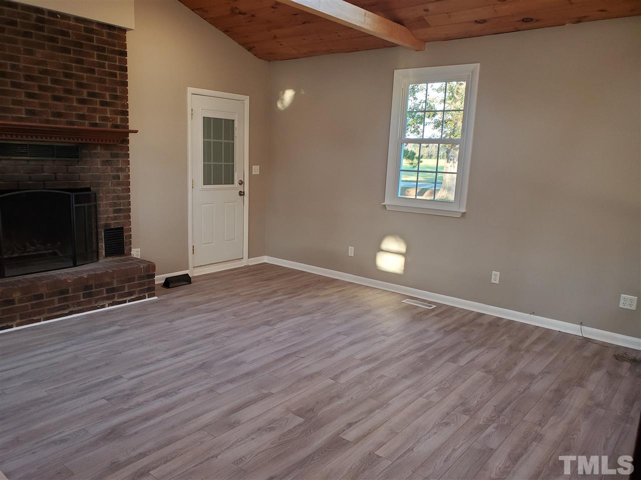8656 Brogden Road Smithfield, NC 27577 - Photo 7 of 23 Gallery Image 7