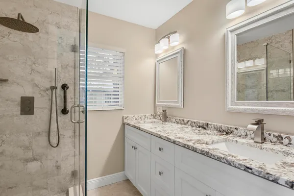 $329,900 | 2305 Southwest Essex Court, Palm City, FL 34990