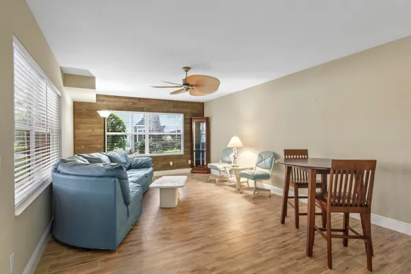 $329,900 | 2305 Southwest Essex Court, Palm City, FL 34990