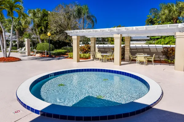 $329,900 | 2305 Southwest Essex Court, Palm City, FL 34990