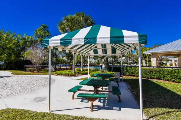 $329,900 | 2305 Southwest Essex Court, Palm City, FL 34990