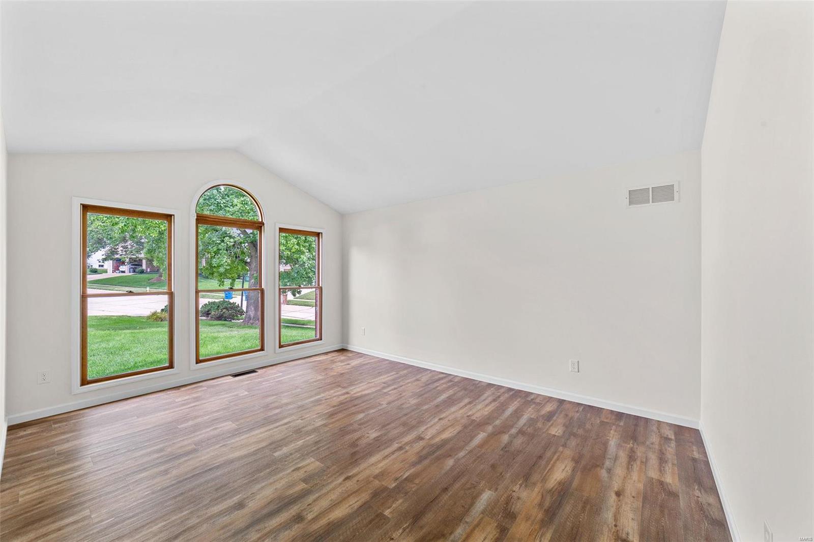 10 Stable Ridge St. Charles, MO 63301 - Photo 20 of 48 Gallery Image 20