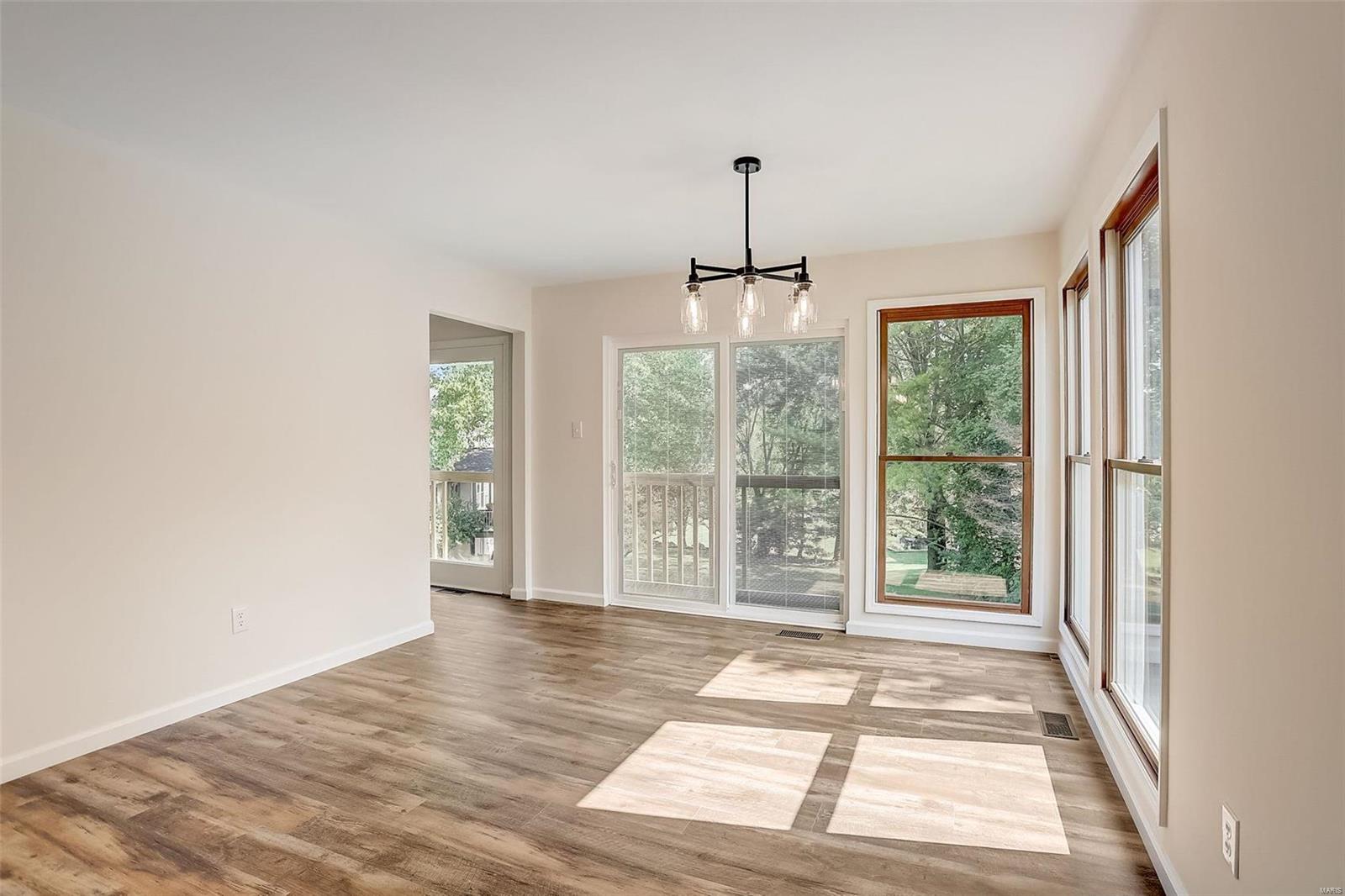 10 Stable Ridge St. Charles, MO 63301 - Photo 10 of 48 Gallery Image 10