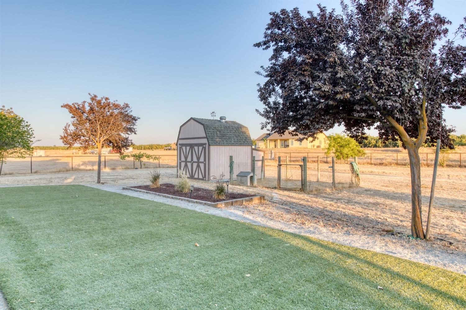 28864 Rancho Avenue Madera, CA 93638 - Photo 41 of 51