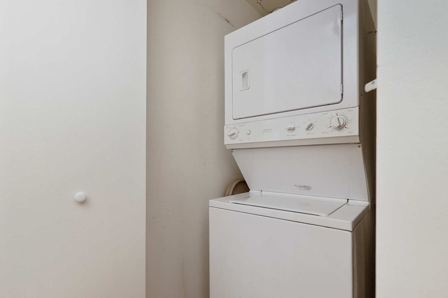5902 Forest View Road, Unit 2D Lisle, IL 60532 - Photo 17 of 27 a utility room with dryer and washer