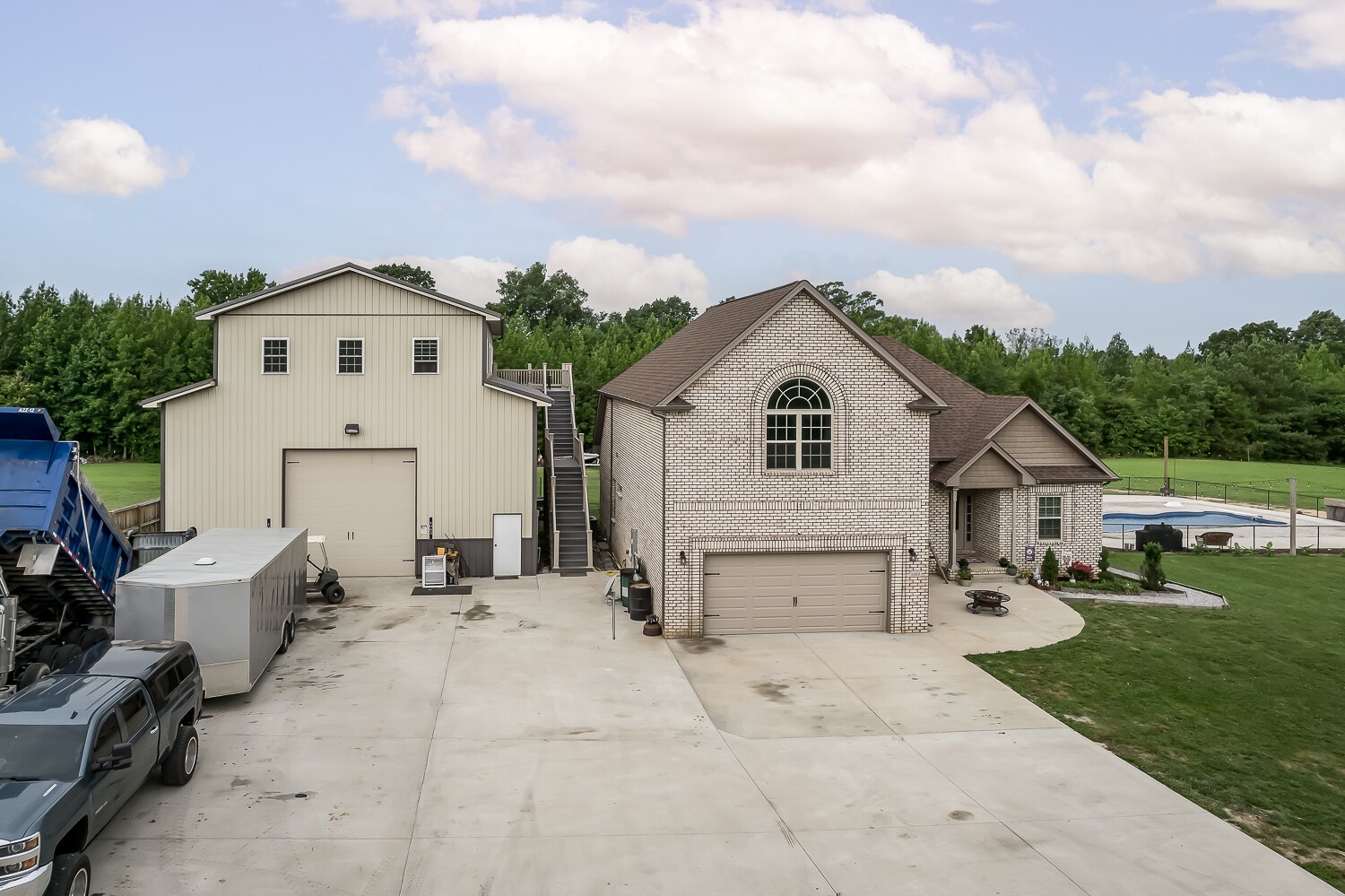 1065 Randy Road Ashland City, TN 37015 - Photo 4 of 38 Gallery Image 4
