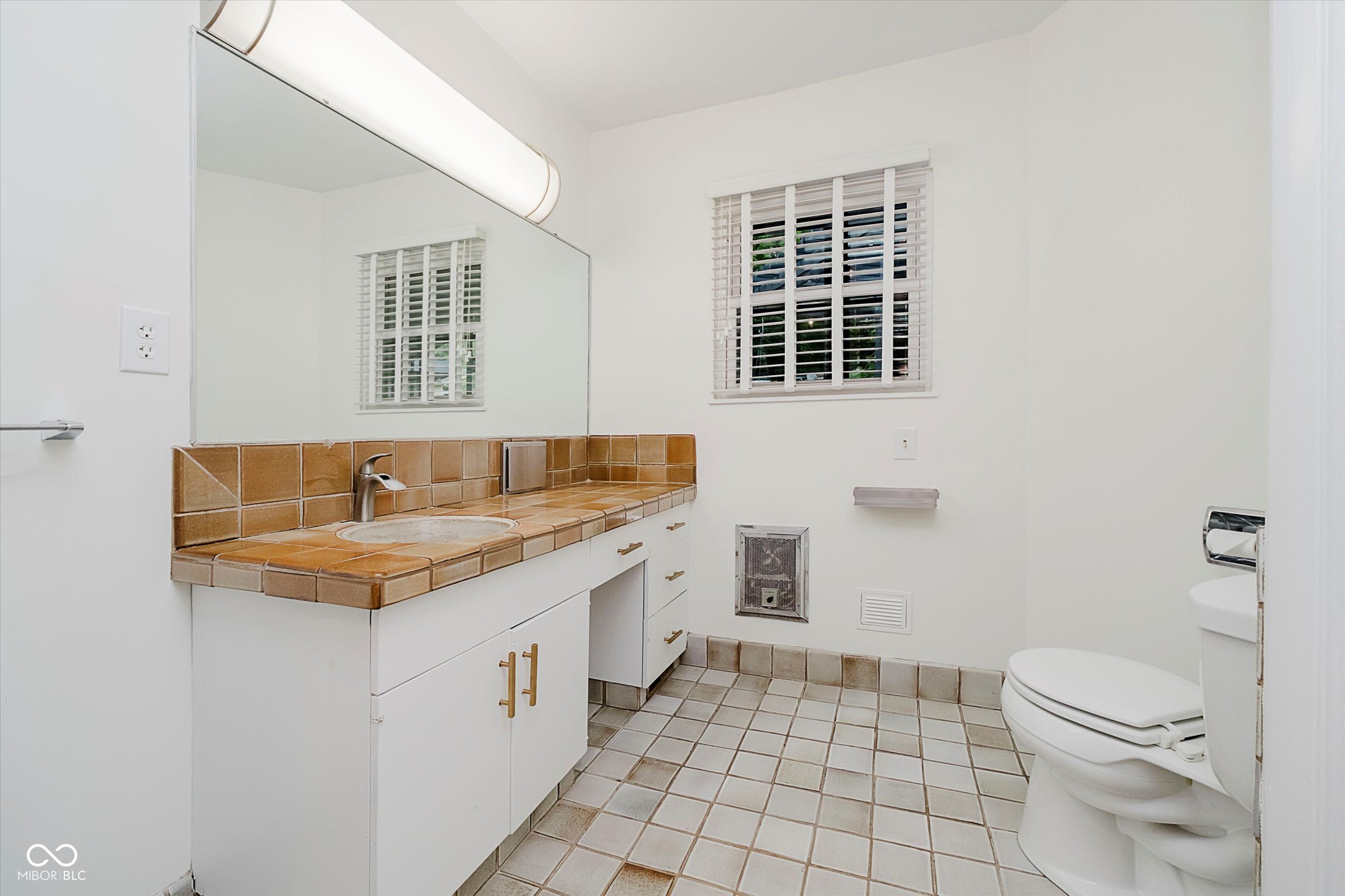 701 Hawthorn Road New Castle, IN 47362 - Photo 19 of 32