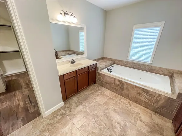 $3,600 | 4450 Wooded Oaks Northwest, Kennesaw, GA 30152