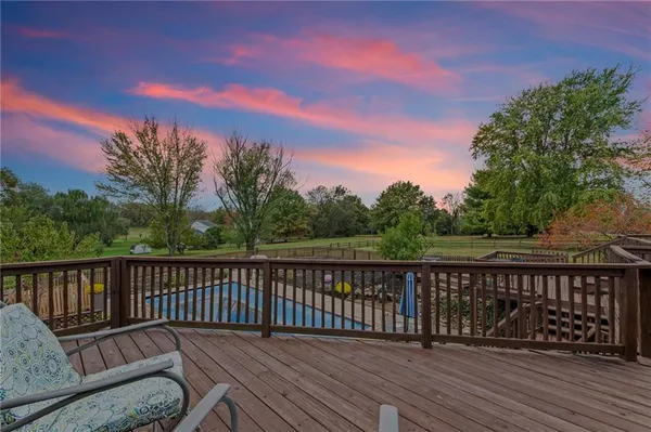 $675,000 | 201 East 177th Street, Belton, MO 64012