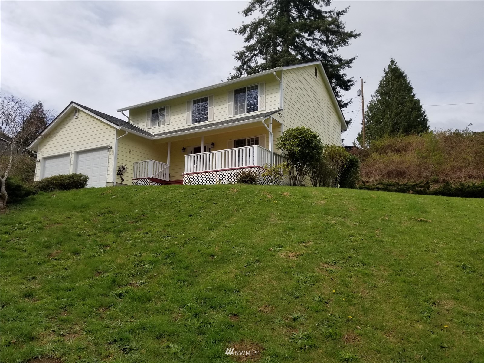 910 Rustic Way Aberdeen, WA 98520 - Photo 1 of 34 Gallery Image 1