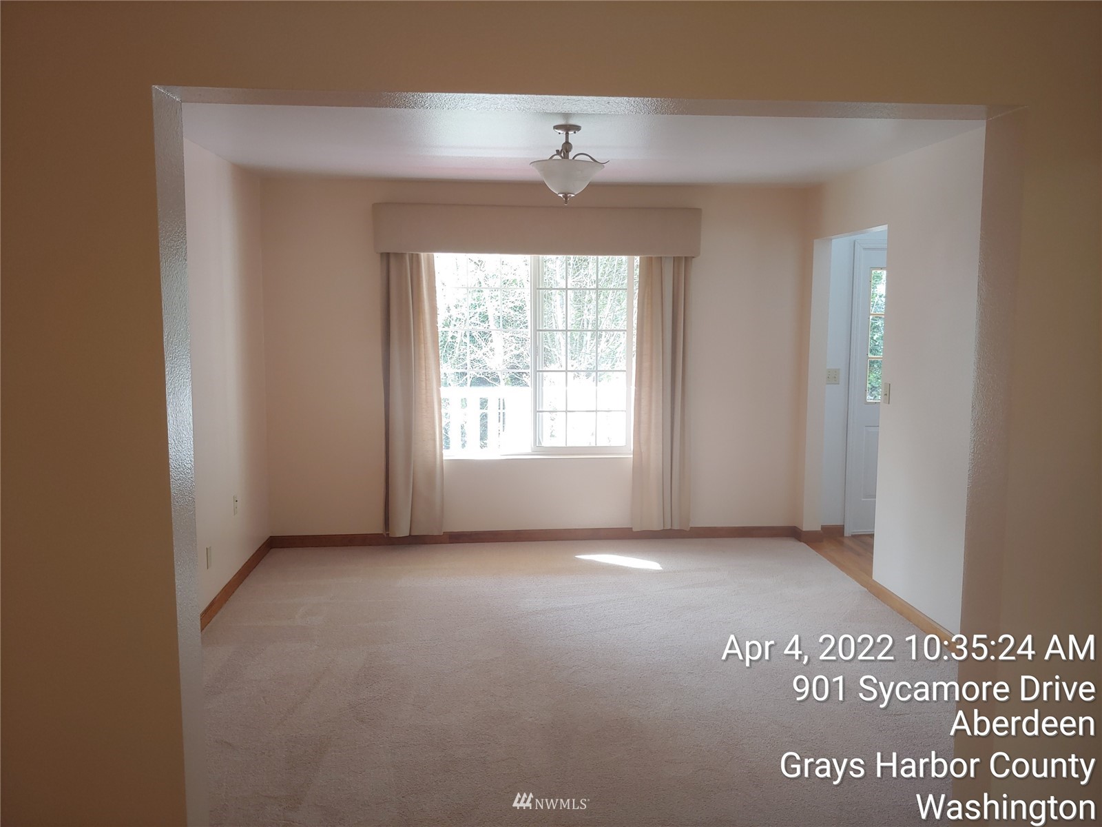 910 Rustic Way Aberdeen, WA 98520 - Photo 5 of 34 Gallery Image 5