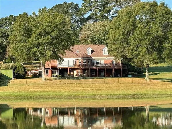 $620,000 | 2741 Bonds Lake Road Northwest, Conyers, GA 30012