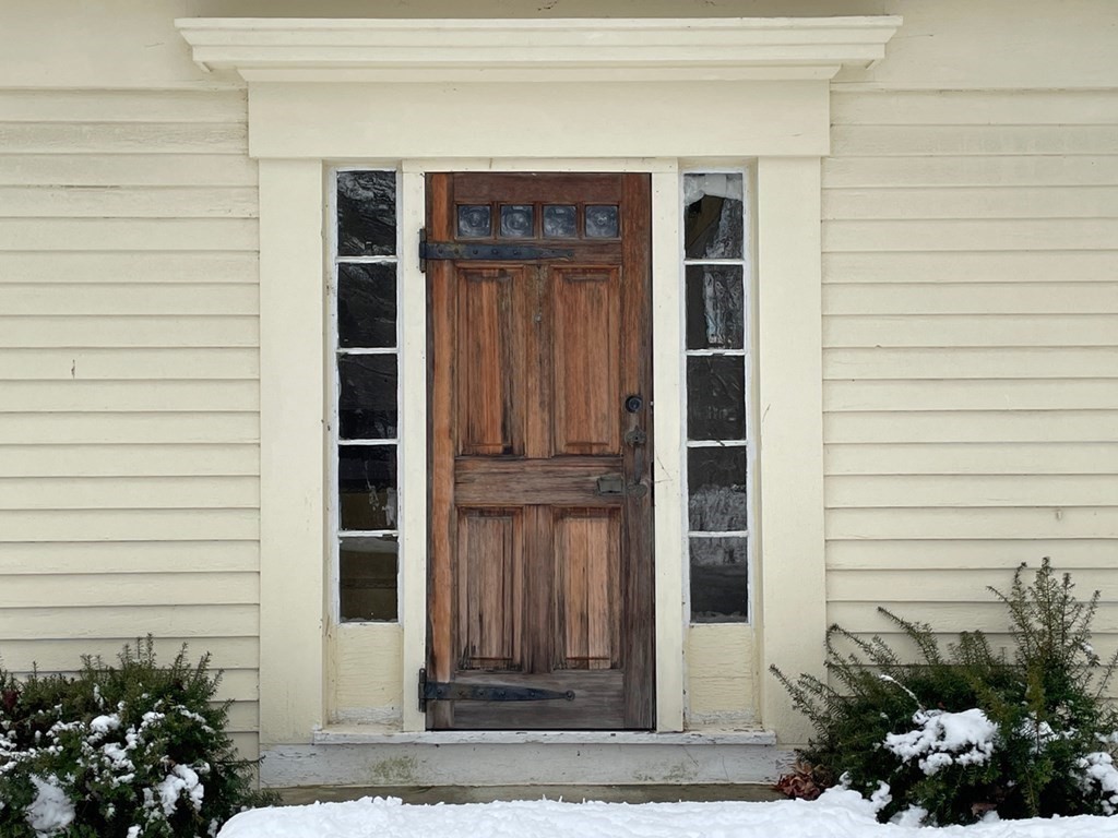 555 River Road Deerfield, MA 01342 - Photo 3 of 42 Gallery Image 3
