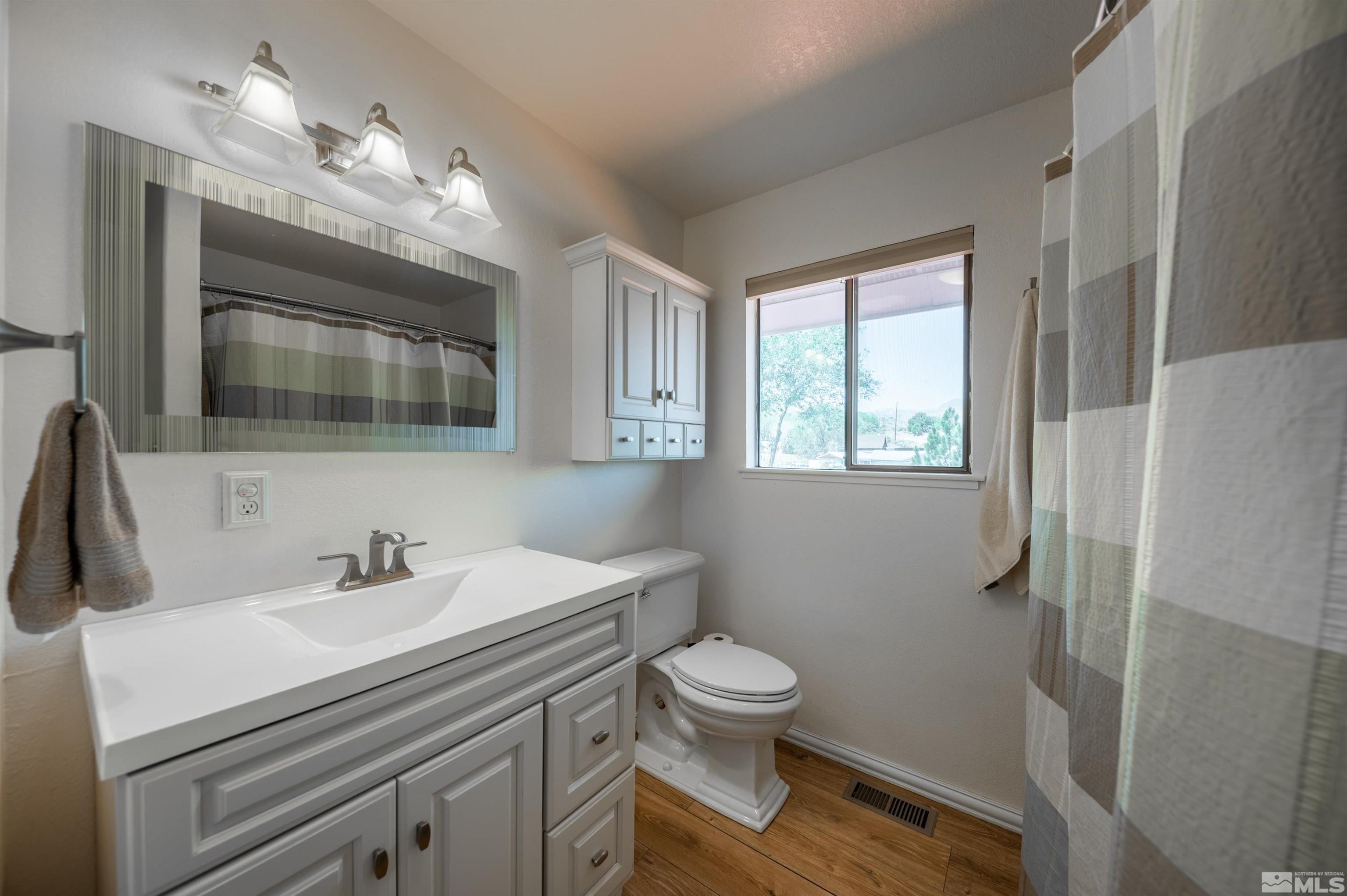 15435 Sylvester Road Reno, NV 89521 - Photo 9 of 37 Photo 9
