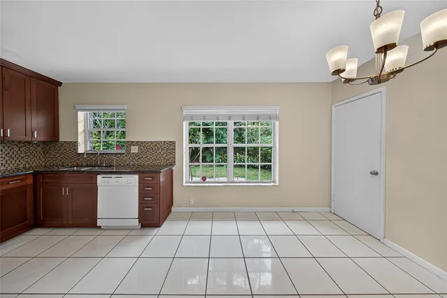 $525,000 | 1412 Northeast 14th Place, Fort Lauderdale, FL 33304