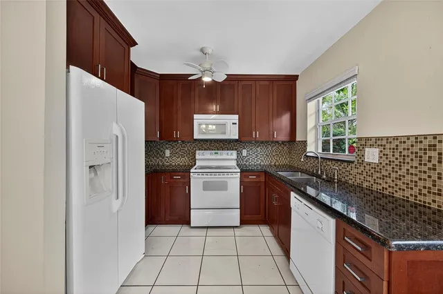$525,000 | 1412 Northeast 14th Place, Fort Lauderdale, FL 33304