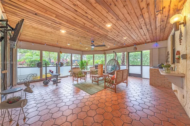 $490,000 | 8097 Royal Palm Circle, Tamarac, FL 33321