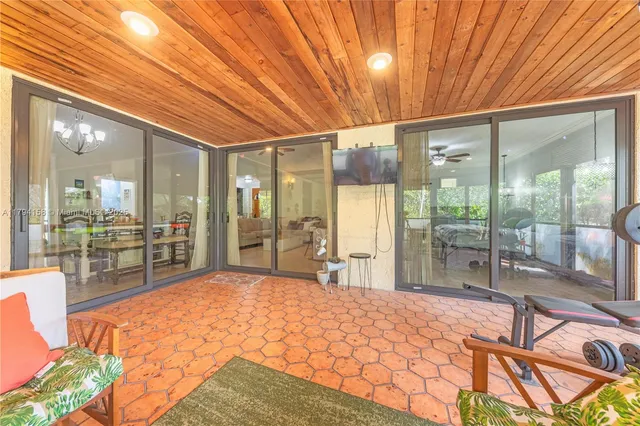 $490,000 | 8097 Royal Palm Circle, Tamarac, FL 33321