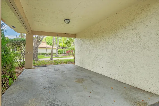 $490,000 | 8097 Royal Palm Circle, Tamarac, FL 33321