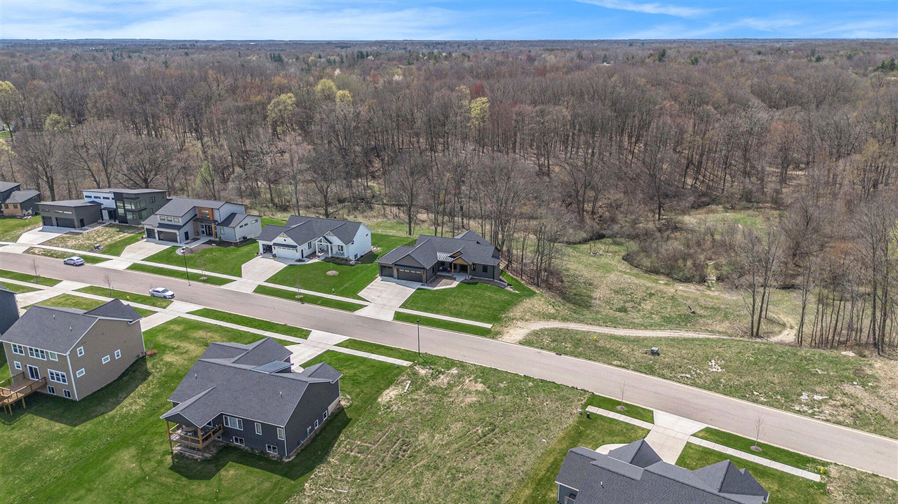 231 Tallman Ridge Grand Rapids, MI 49504 - Photo 32 of 33
