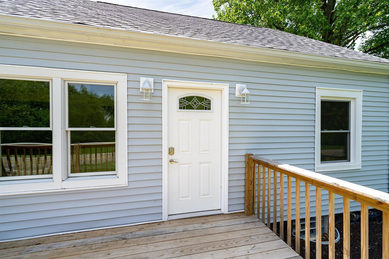 143 Grange Hall Road Beavercreek, OH 45430 - Photo 5 of 47