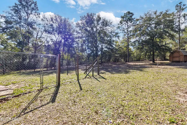 $267,900 | 450 Roberts Drive, DeFuniak Springs, FL 32433