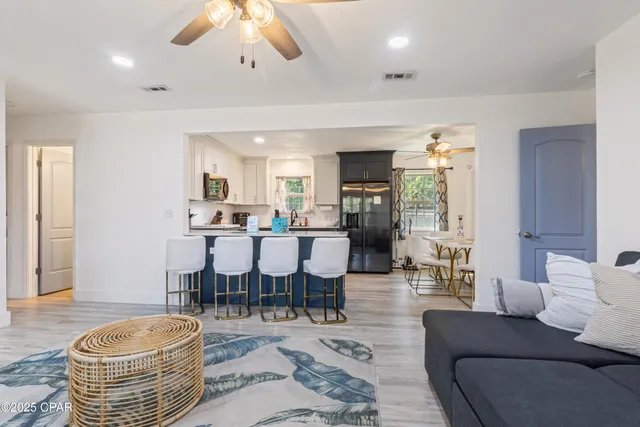 $267,900 | 450 Roberts Drive, DeFuniak Springs, FL 32433