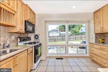 4015 Weller Road Silver Spring, MD 20906 - Photo 14 of 31