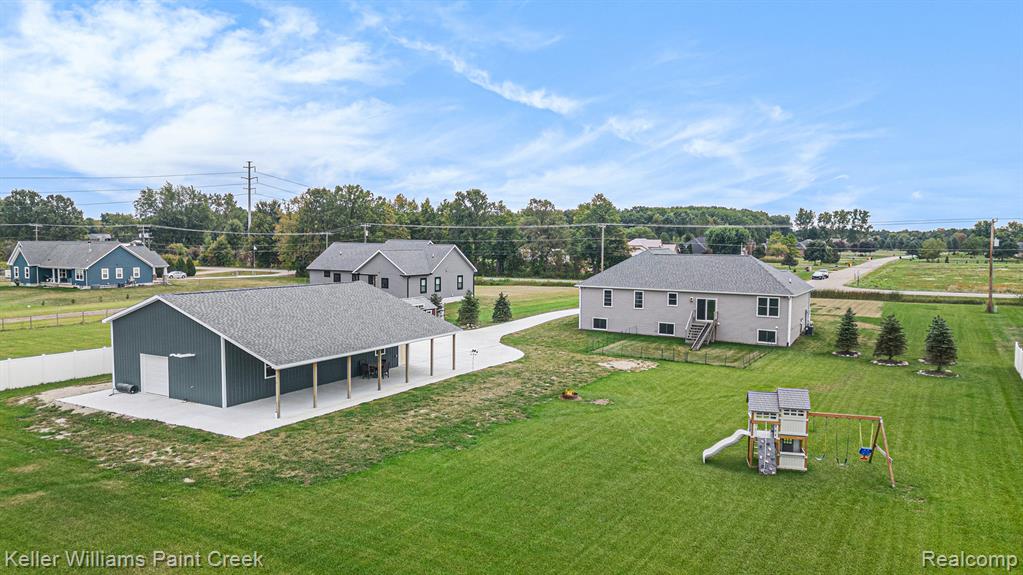 8309 Almont Road Almont, MI 48003 - Photo 32 of 50