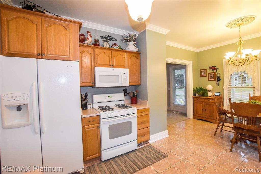 10346 Maple Road Hartland, MI 48353 - Photo 21 of 47