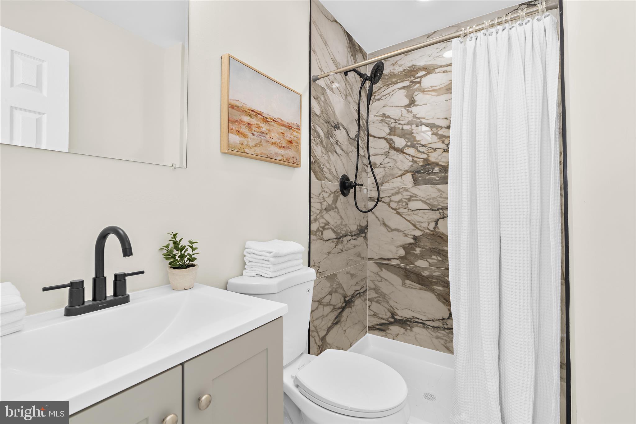 196 Key Parkway Frederick, MD 21702 - Photo 18 of 37