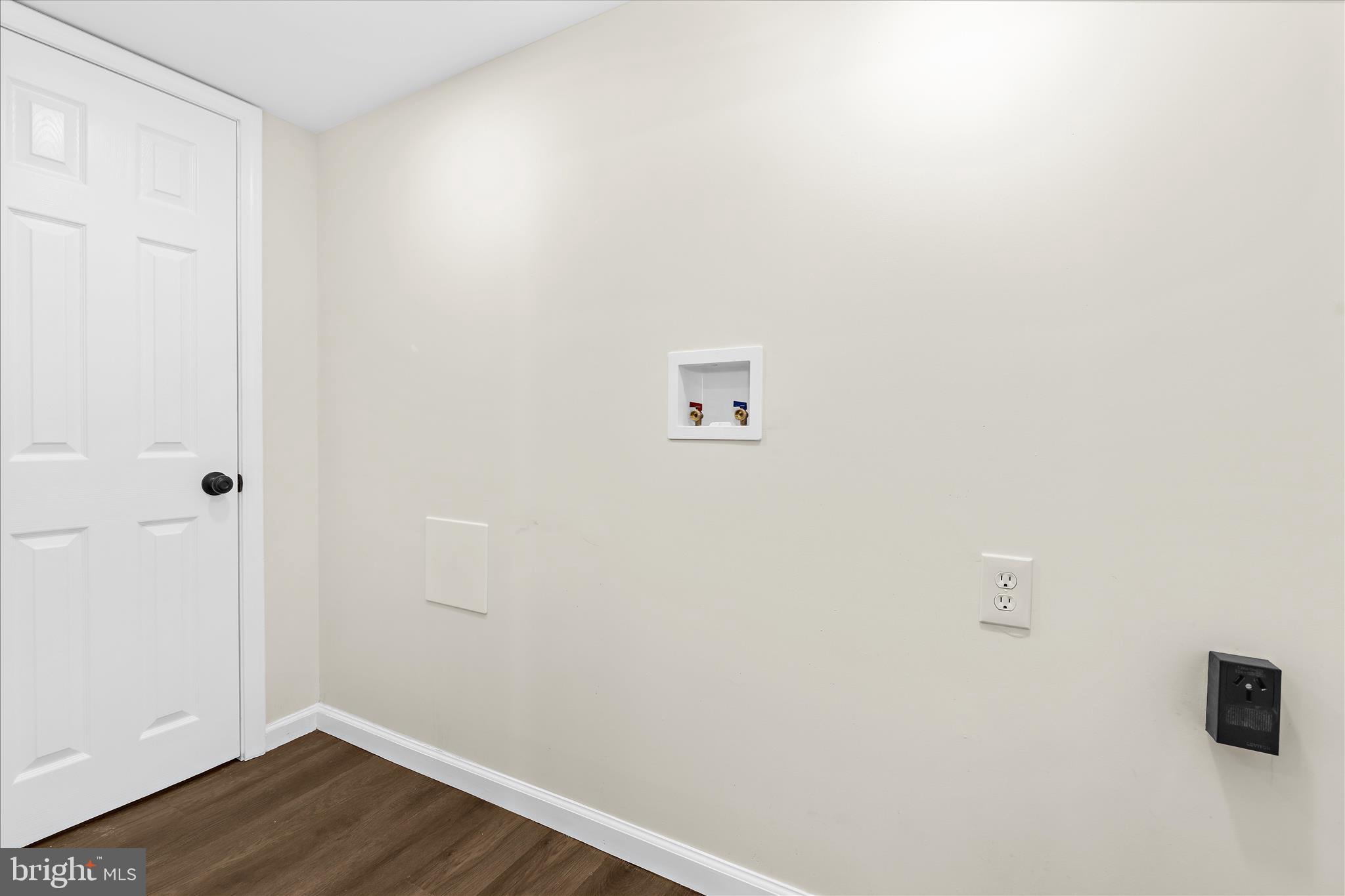 196 Key Parkway Frederick, MD 21702 - Photo 33 of 37