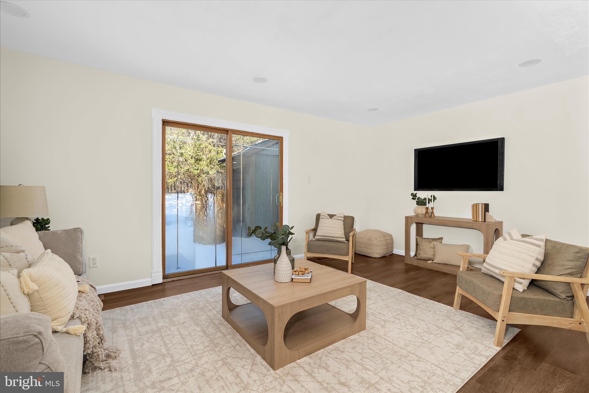 196 Key Parkway Frederick, MD 21702 - Photo 4 of 37