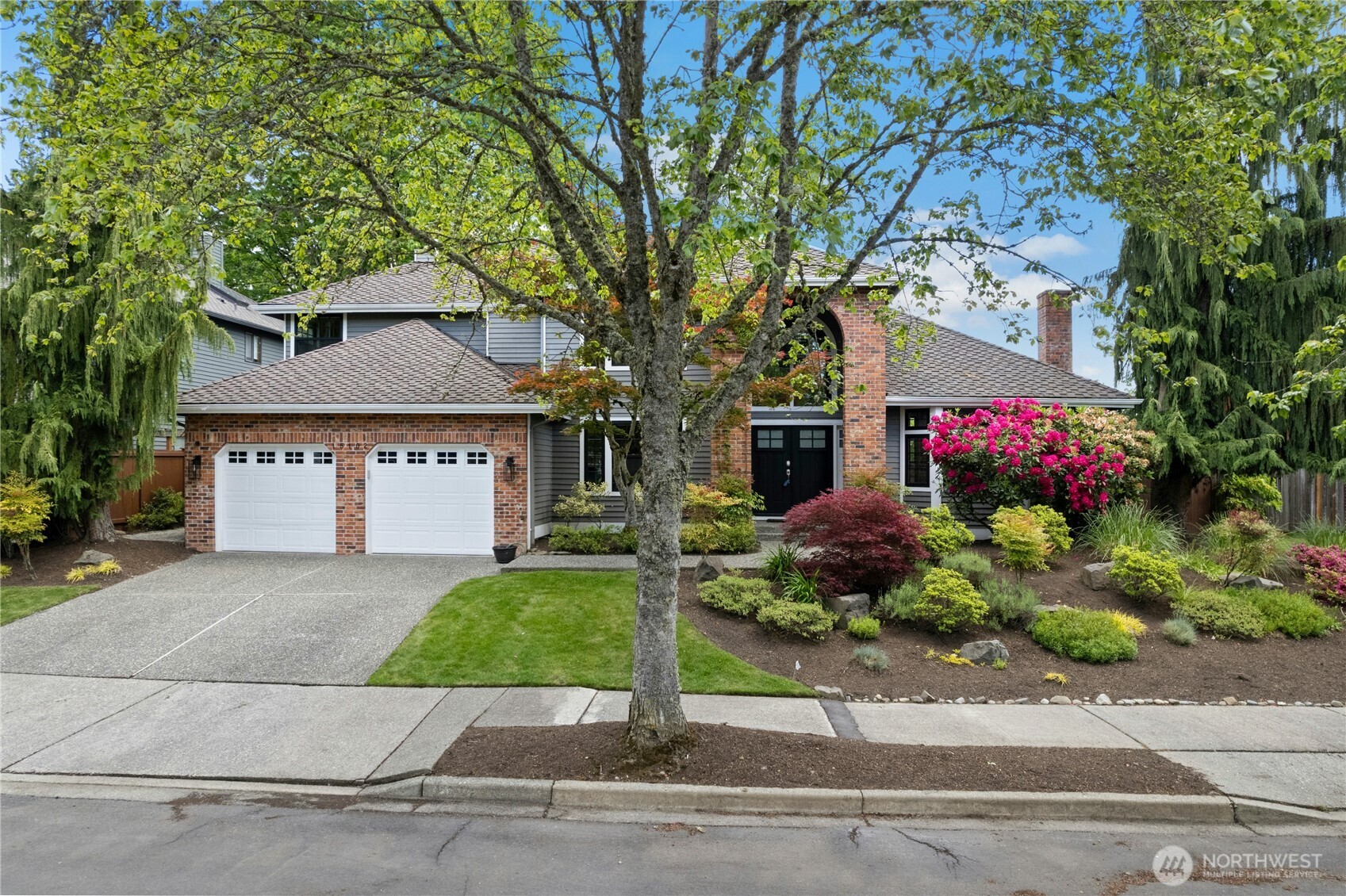 15102 93rd Place Northeast Bothell, WA 98011 - Photo 2 of 40