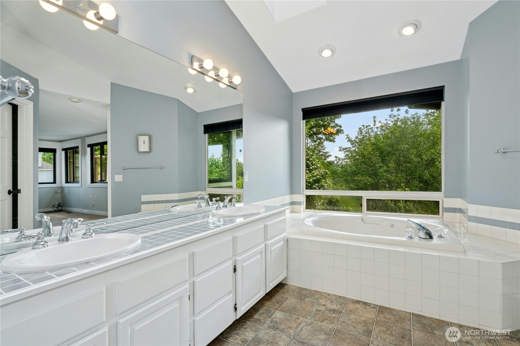 15102 93rd Place Northeast Bothell, WA 98011 - Photo 30 of 40