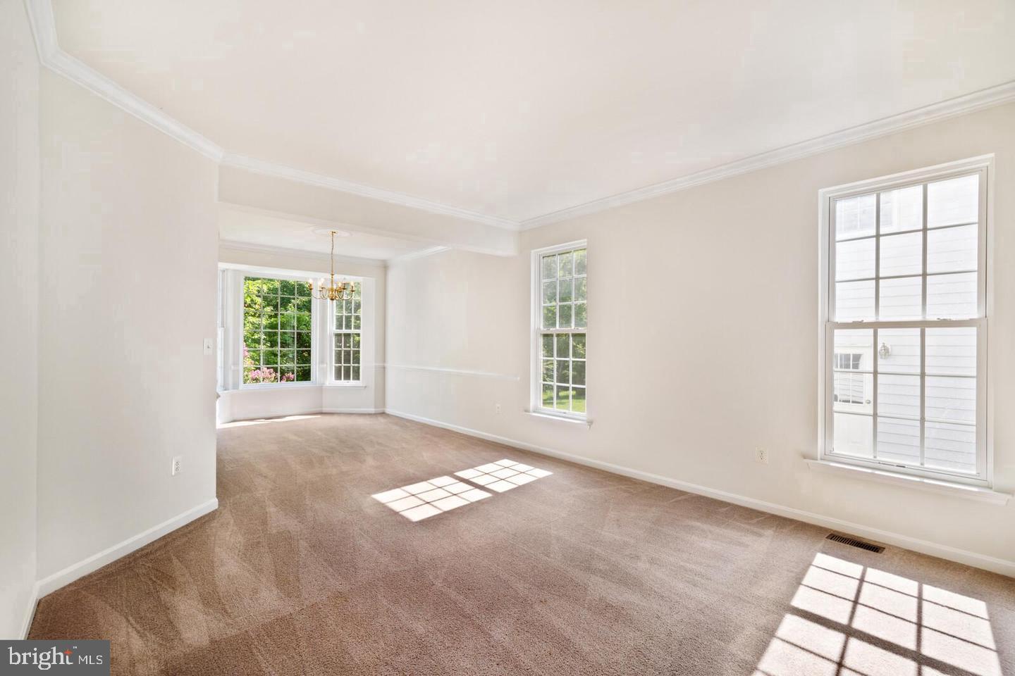 14036 Albert Way Gainesville, VA 20155 - Photo 7 of 35 Dining Room space with a beautiful bay window