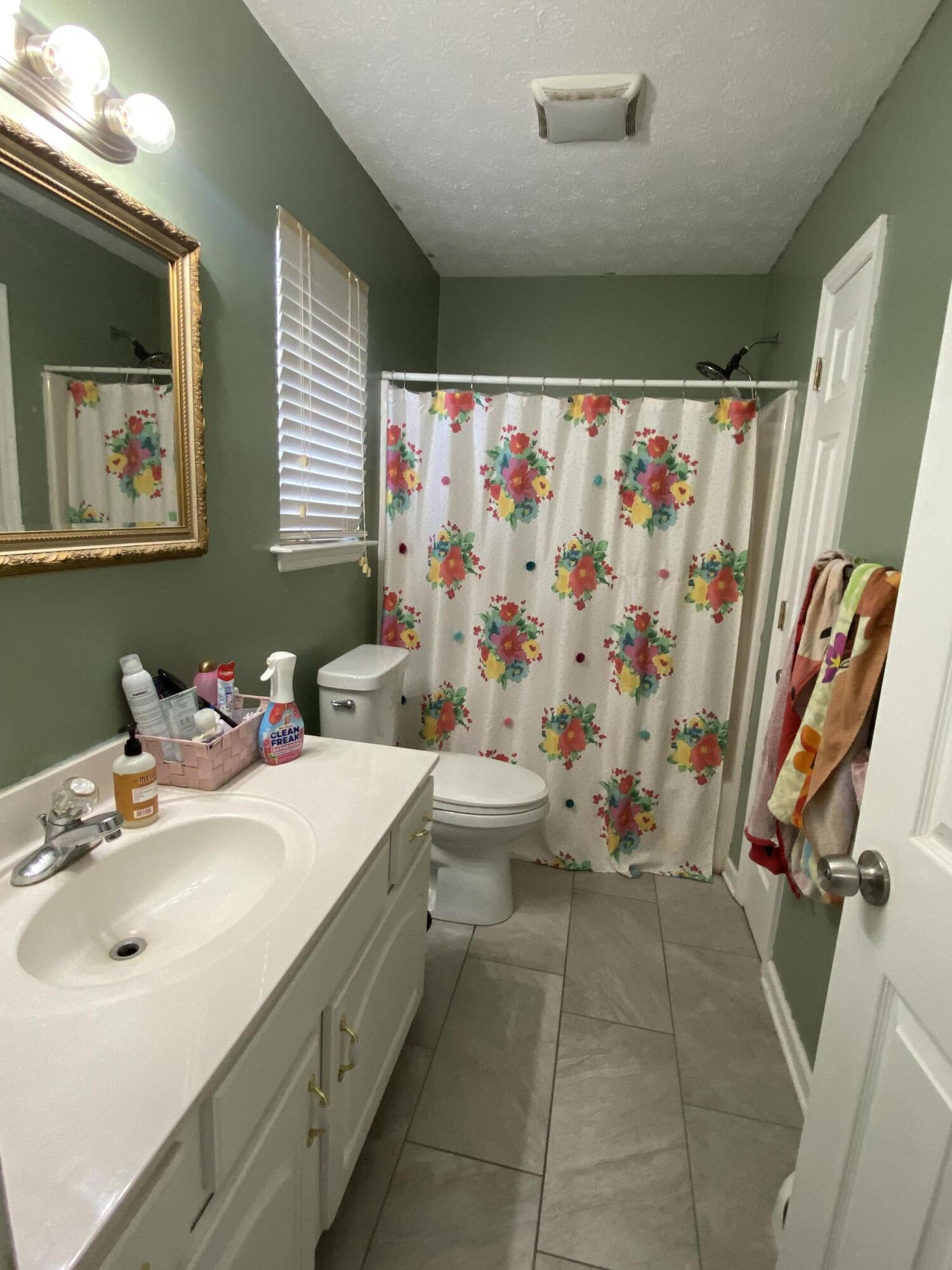 122 Bluff View Drive Ringgold, GA 30736 - Photo 5 of 8 IMG_8372