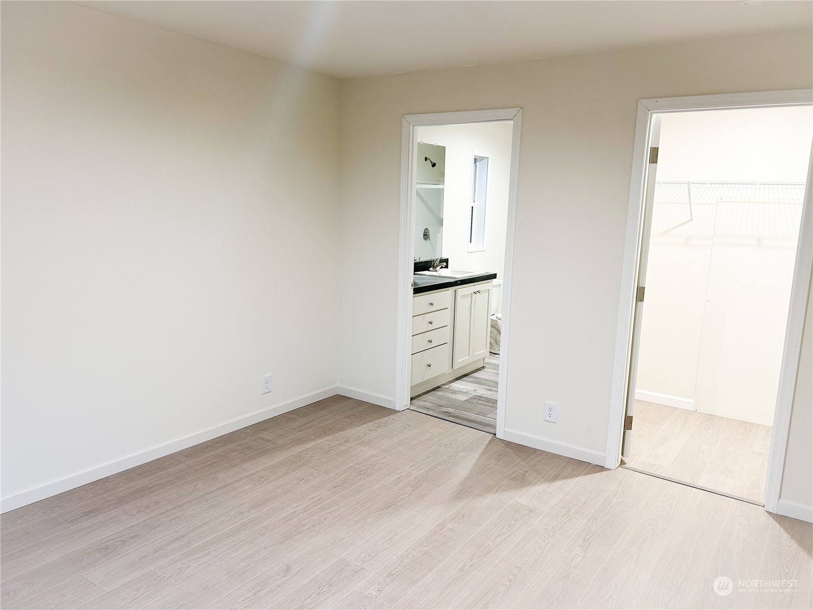 2088 Front Street Lynden, WA 98264 - Photo 15 of 18 Gallery Image 15