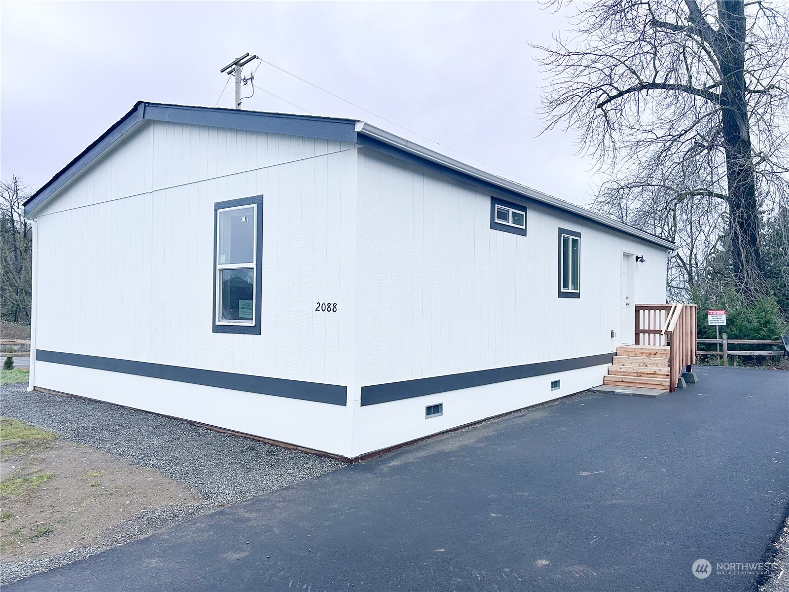 2088 Front Street Lynden, WA 98264 - Photo 4 of 18 Gallery Image 4