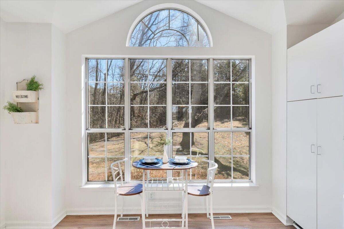432 Arch Mill Road Buchanan, VA 24066 - Photo 26 of 72 a view of a dining room with furniture and window