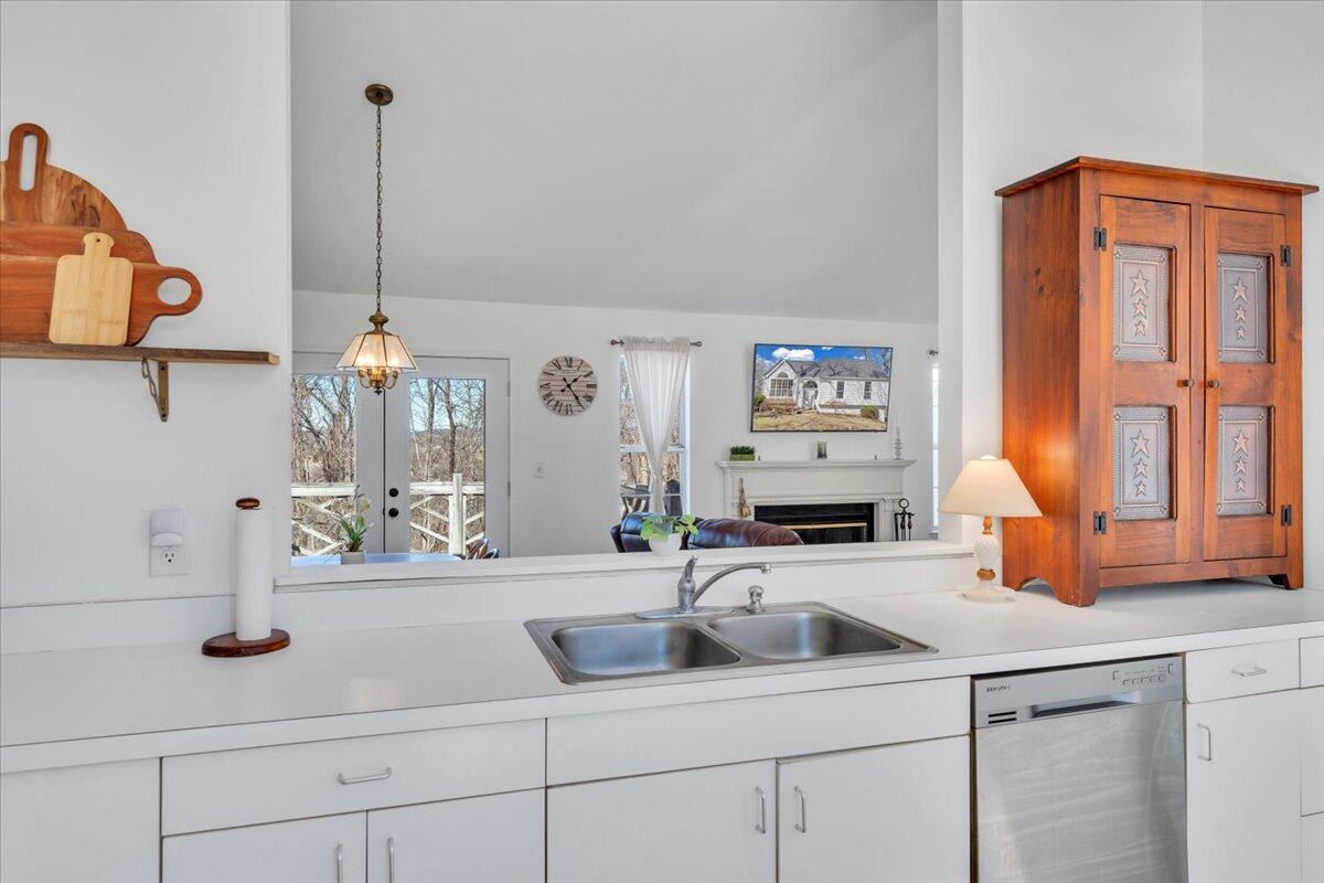432 Arch Mill Road Buchanan, VA 24066 - Photo 34 of 72 a bathroom with a sink and a mirror