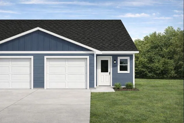 $257,000 | 619 Salsbery Circle, Unit 2, Hillsboro, WI 54634