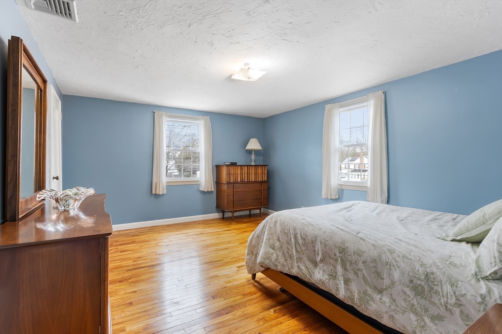 24 Barnesdale Road Natick, MA 01760 - Photo 20 of 38 Gallery Image 20