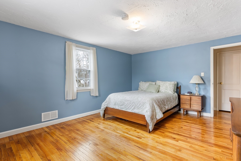 24 Barnesdale Road Natick, MA 01760 - Photo 21 of 38 Gallery Image 21