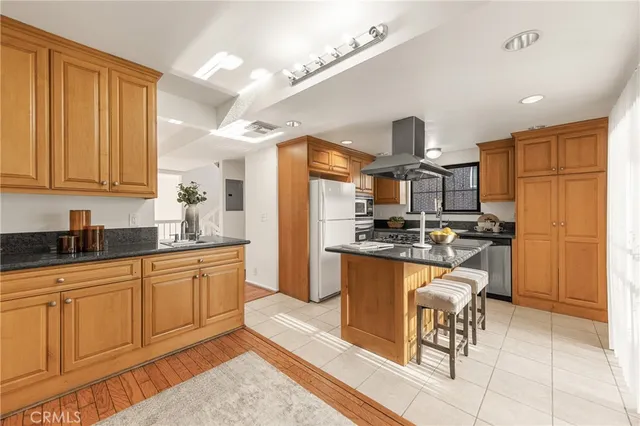 $768,000 | 406 North Lincoln Avenue, Unit A, Monterey Park, CA 91755