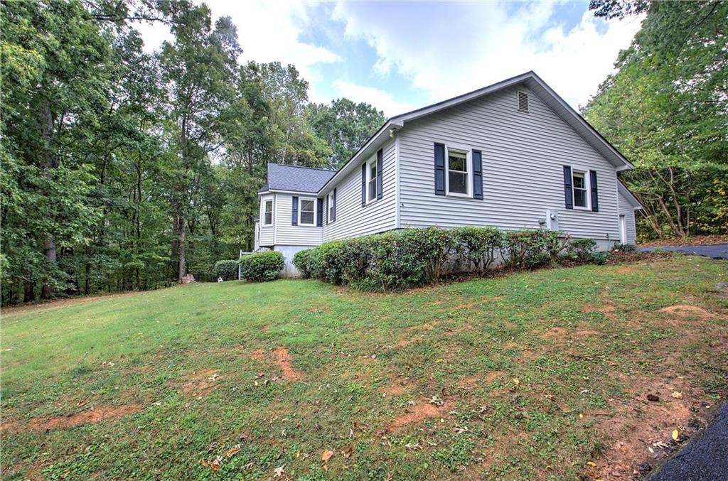 65 Gaddis Road Northwest Cartersville, GA 30120 - Photo 2 of 64