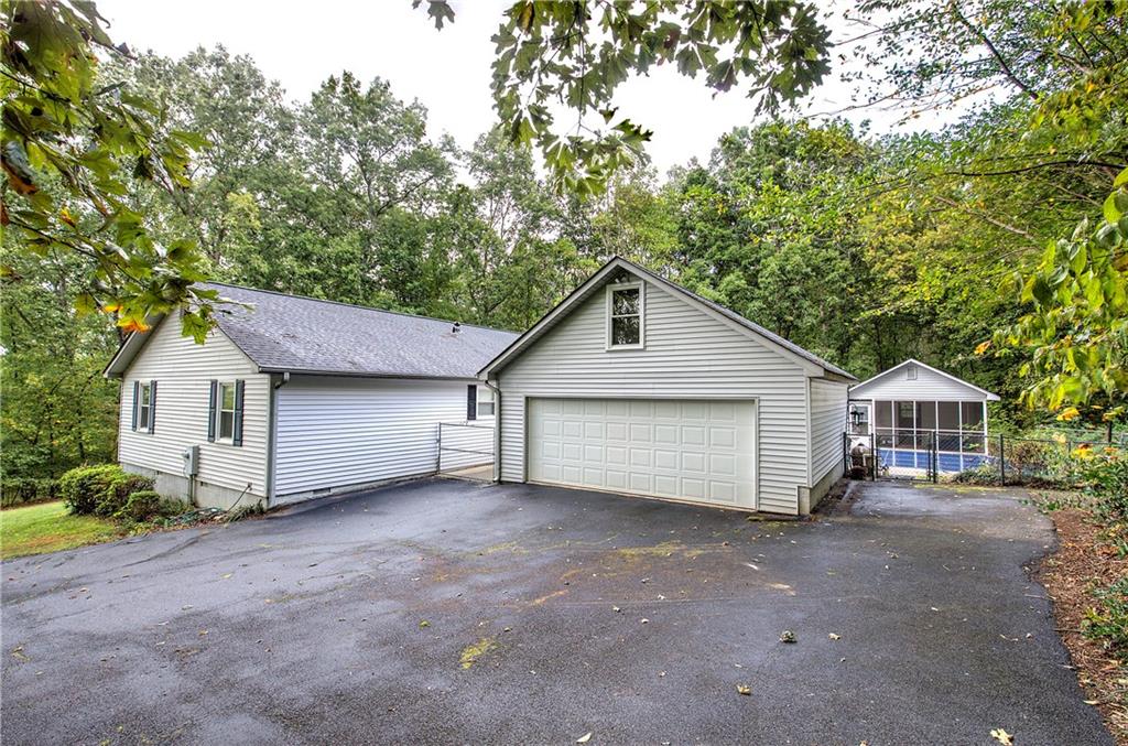 65 Gaddis Road Northwest Cartersville, GA 30120 - Photo 4 of 64