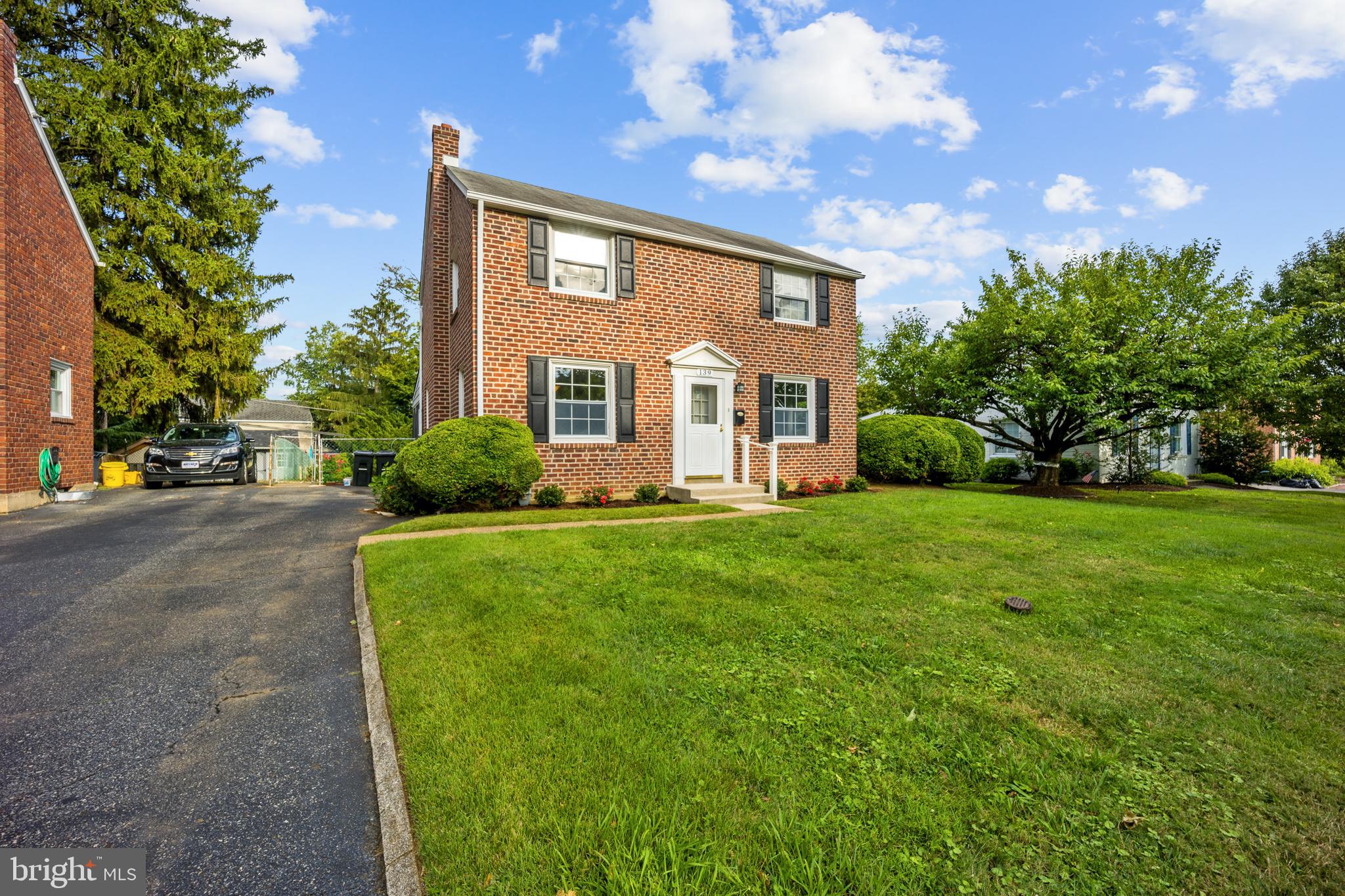 139 Barbara Drive Springfield, PA 19064 - Photo 1 of 35 Gallery Image 1