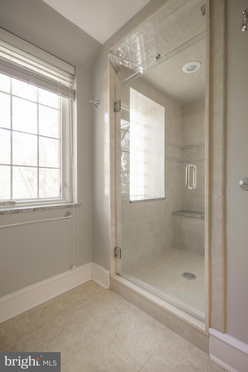 324 Holmecrest Road Jenkintown, PA 19046 - Photo 19 of 35